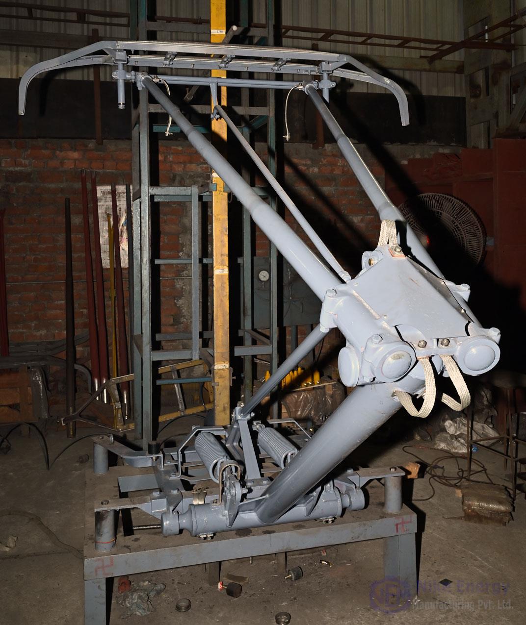 Freight pantograph